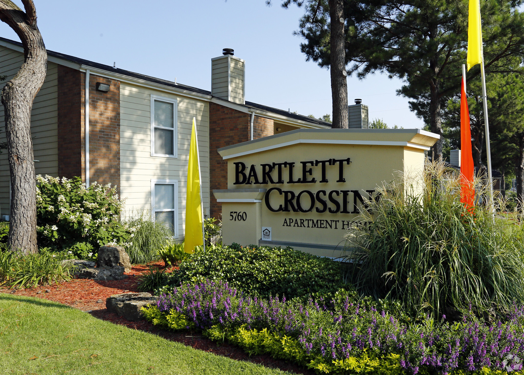 Bartlett Crossing Sign